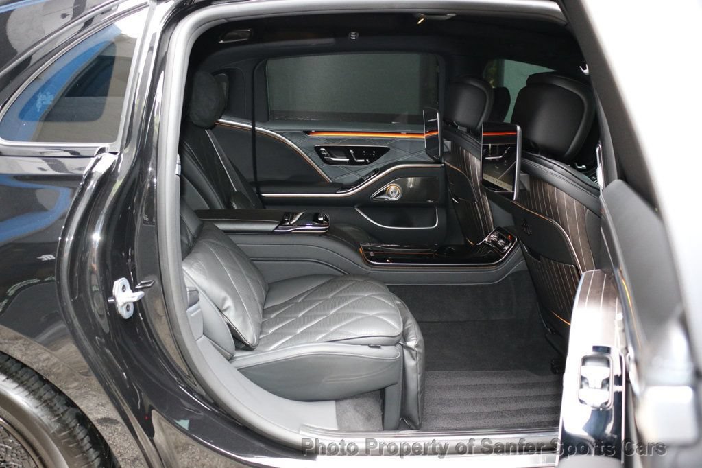 Used 2025 Mercedes-Benz Maybach S 680 4MATIC image 43