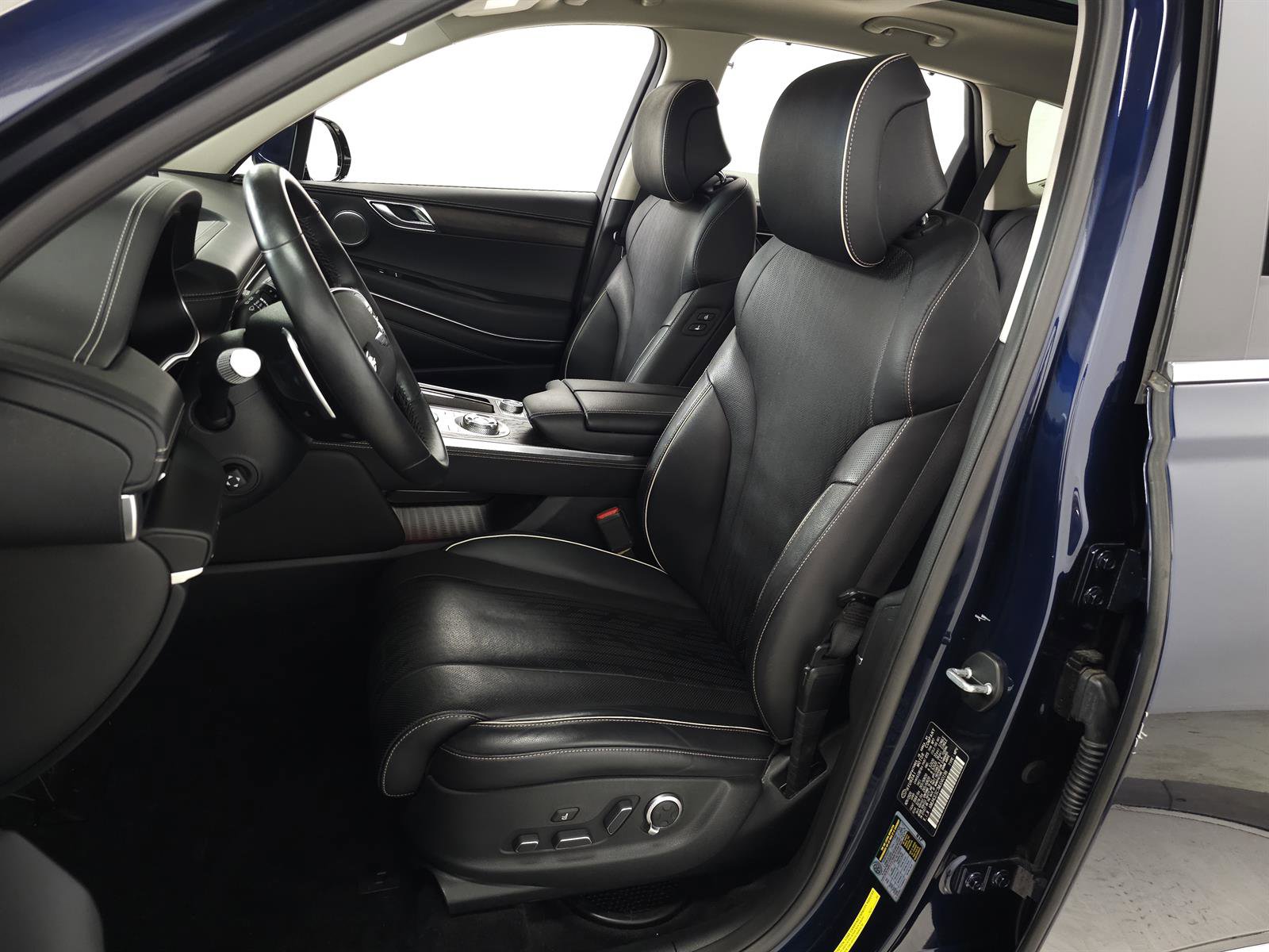 Used 2021 Genesis GV80 3.5T w/ Advanced Package 06 image 15