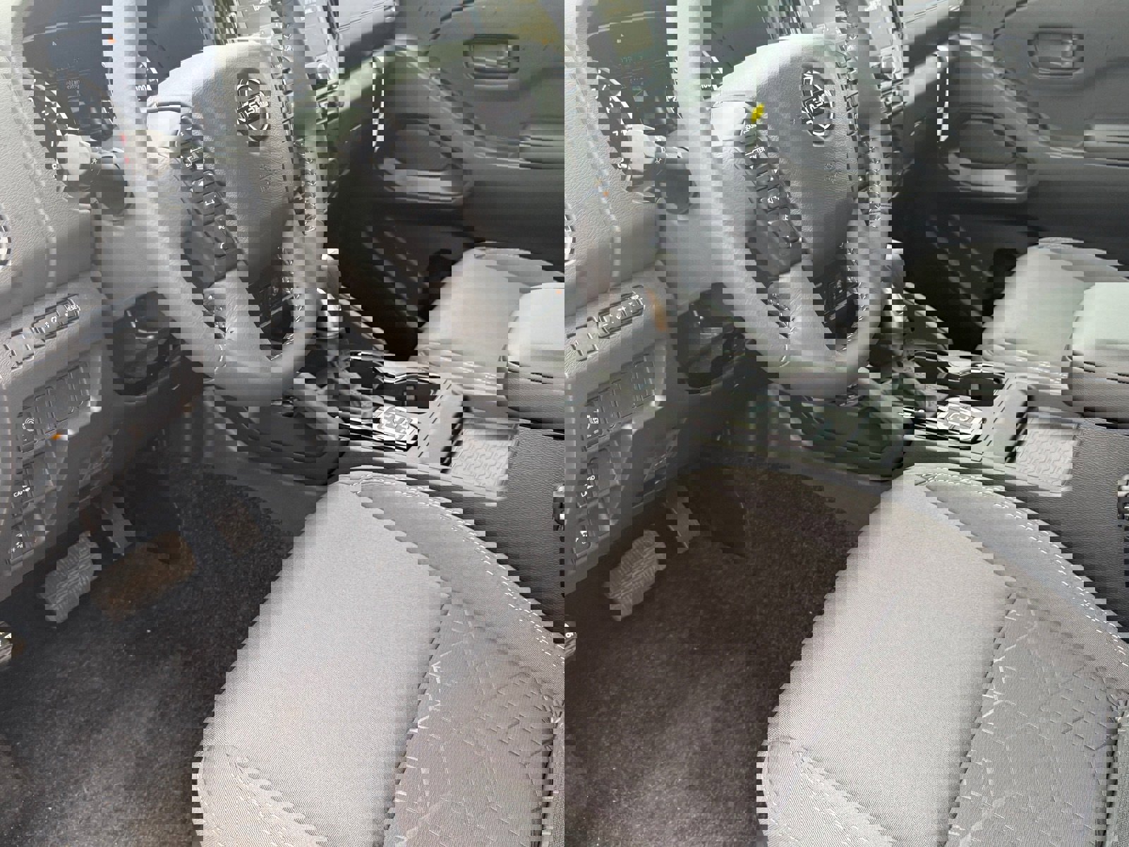 New 2026 Nissan Frontier SV w/ All-Weather Content Package image 24