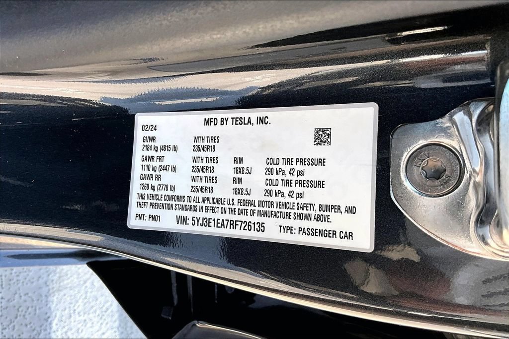 Used 2024 Tesla Model 3 Standard Range RWD image 17