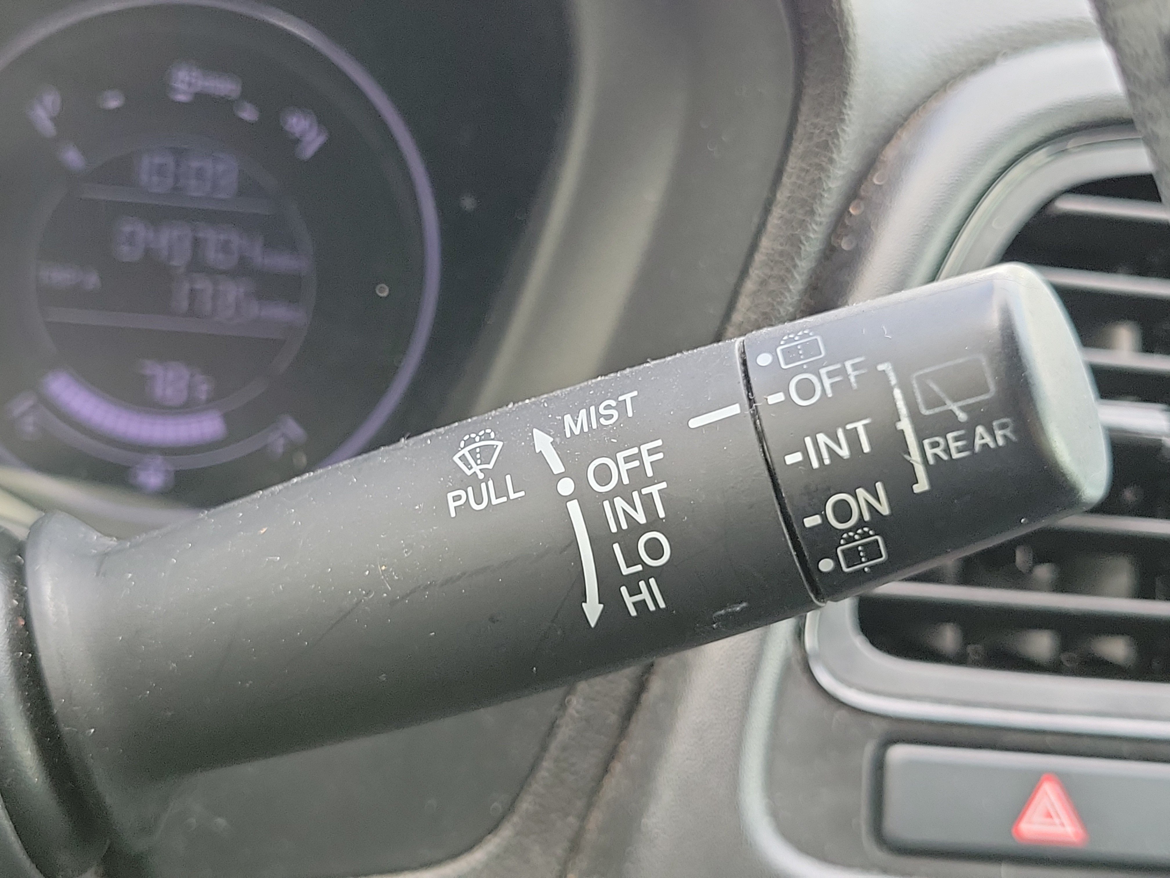 Certified 2020 Honda HR-V Sport image 28