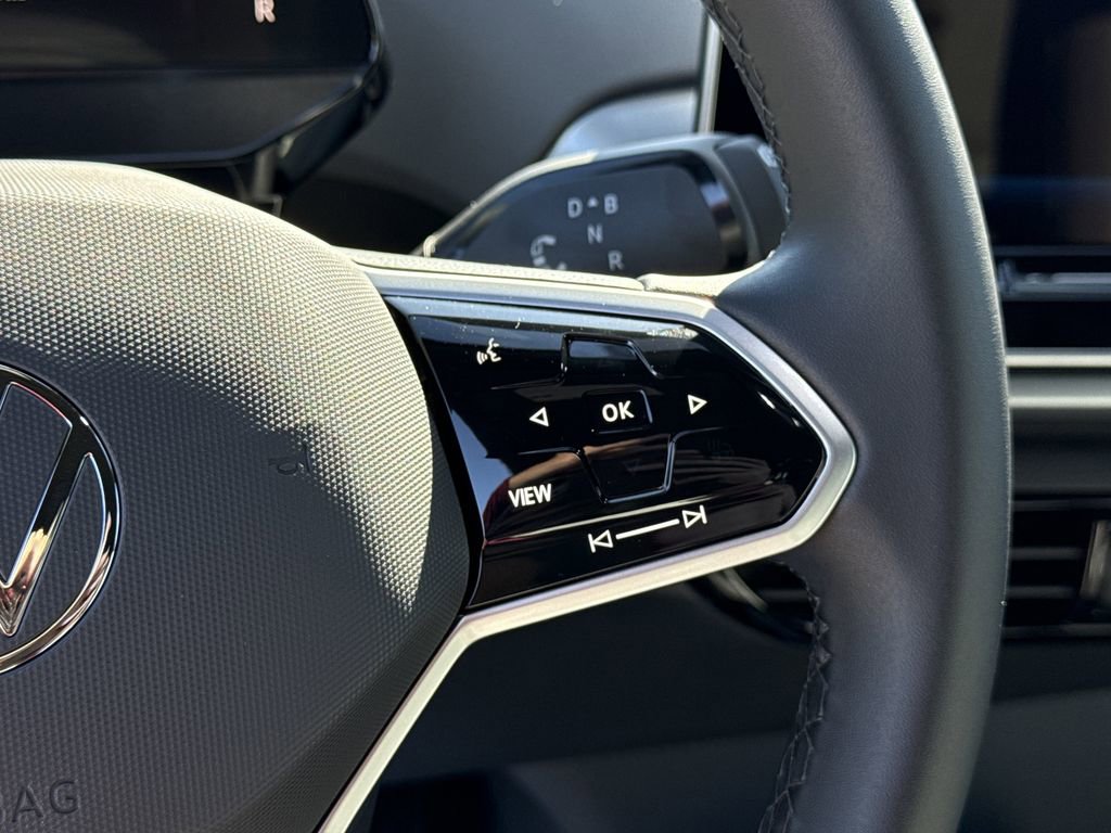 New 2025 Volkswagen ID.4 Pro AWD/4WD image 27