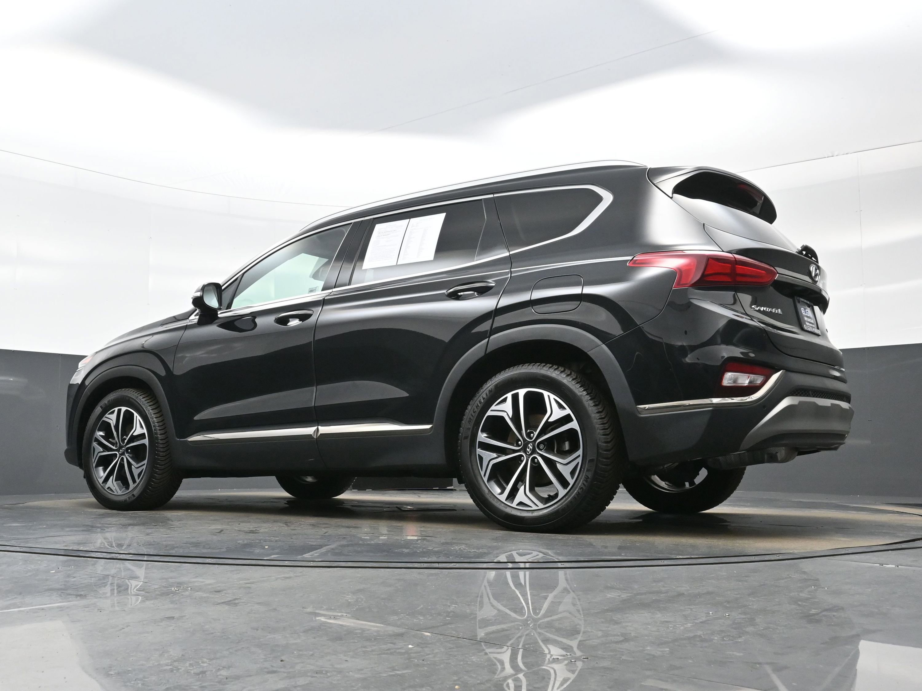 Used 2020 Hyundai Santa Fe Limited image 29