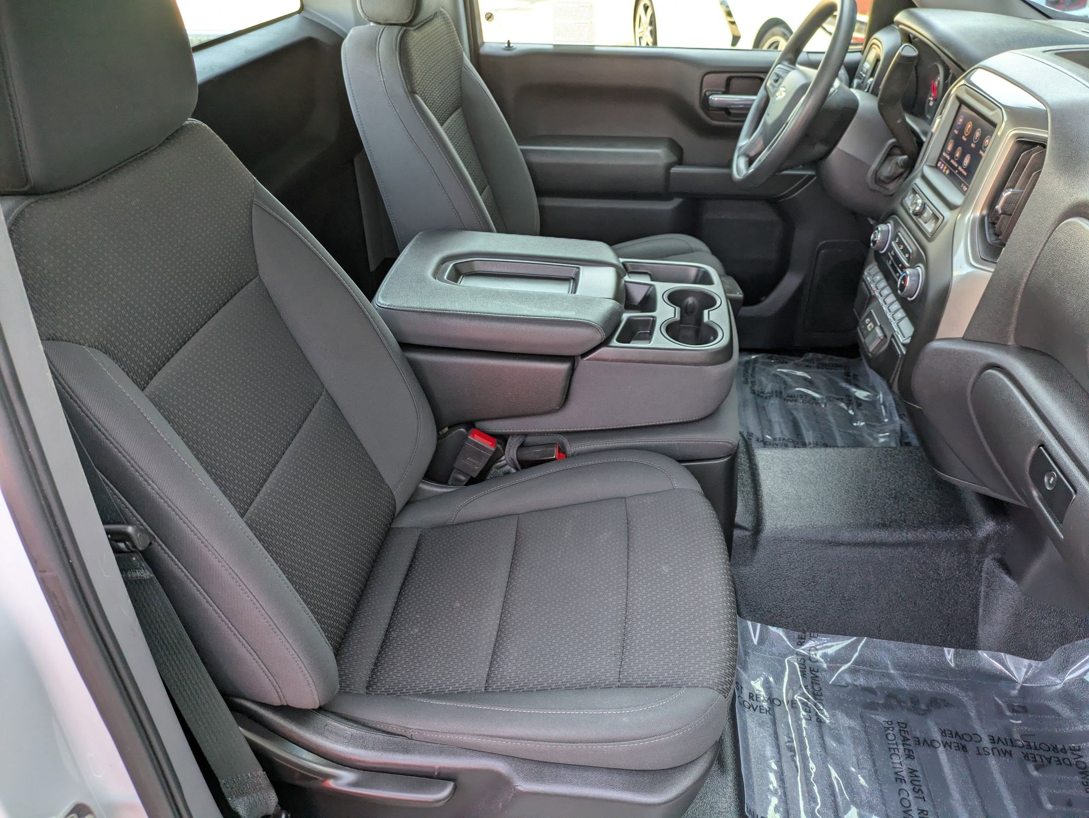 Used 2025 Chevrolet Silverado 1500 W/T image 27