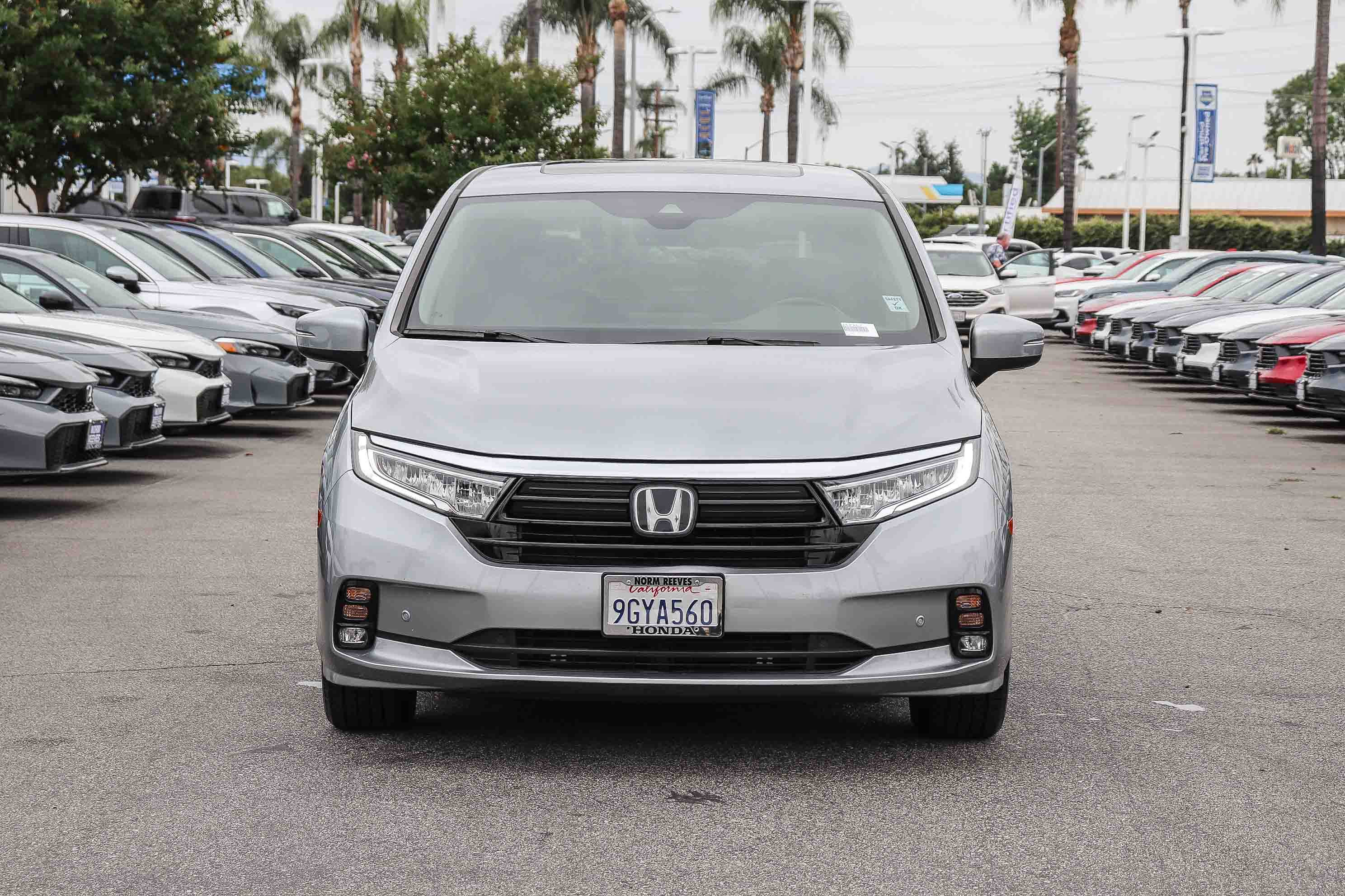 Certified 2023 Honda Odyssey Touring image 2