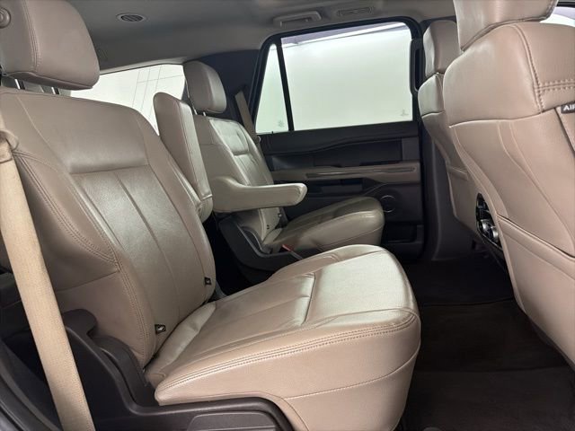 Used 2020 Ford Expedition XLT w/ Equipment Group 202A image 12