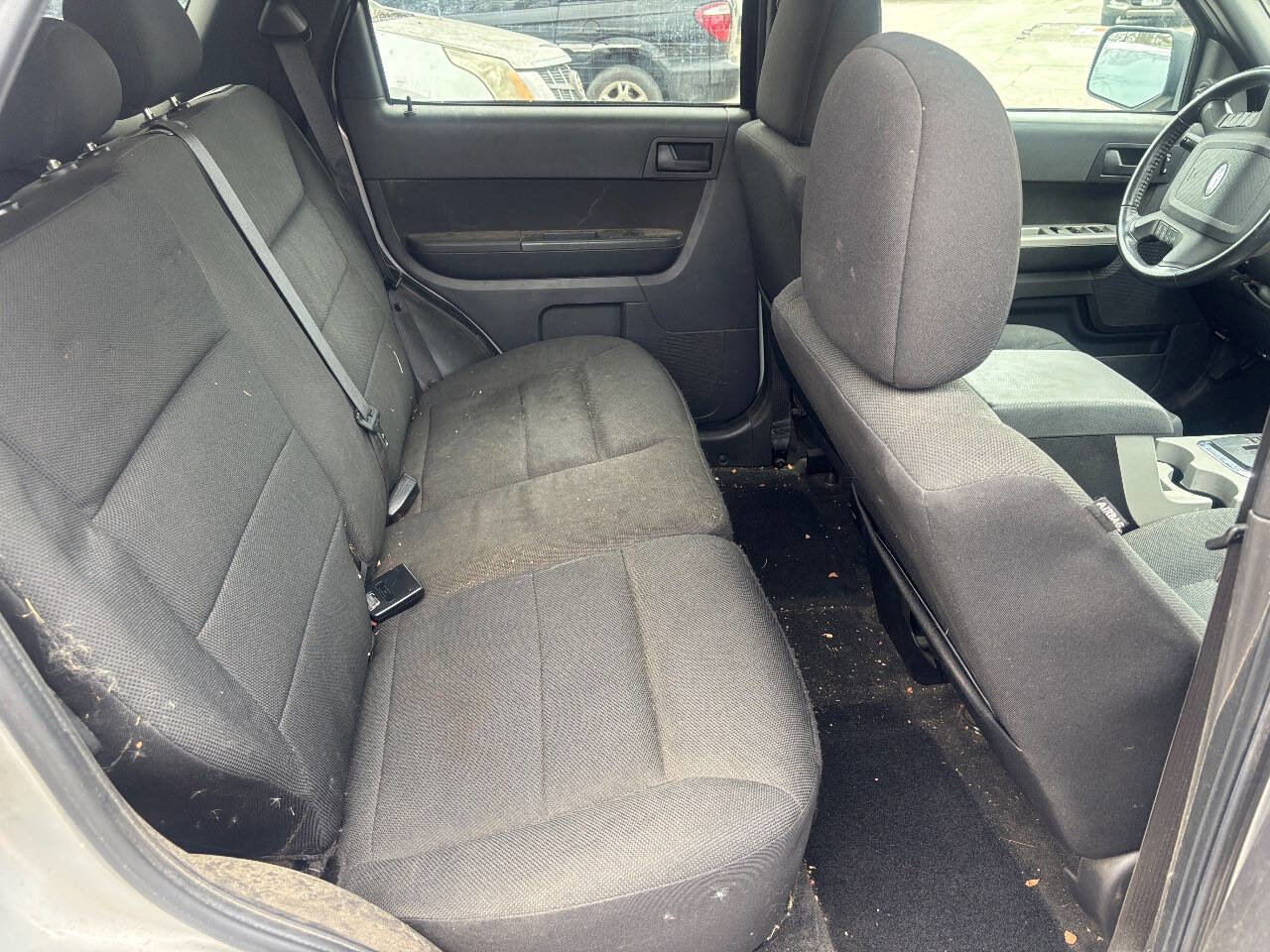 Used 2009 Ford Escape XLT image 17