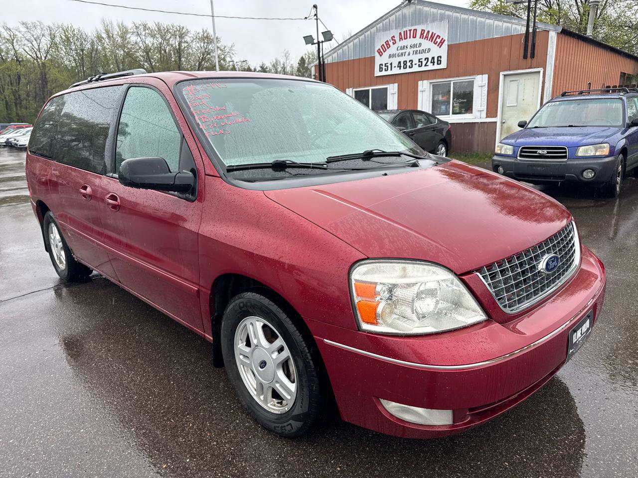 Used 2005 Ford Freestar SEL FWD image 3