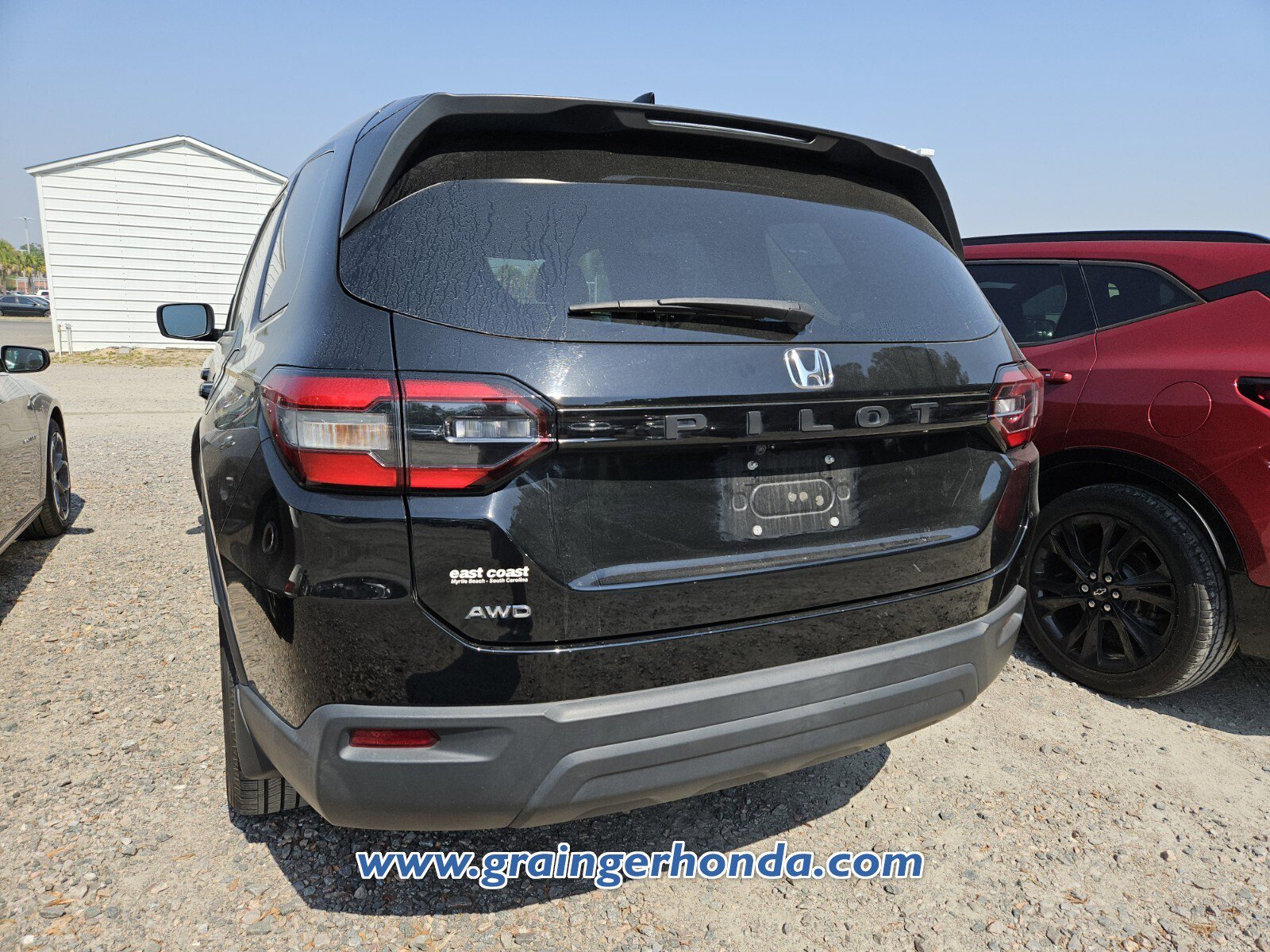 Used 2023 Honda Pilot LX image 9