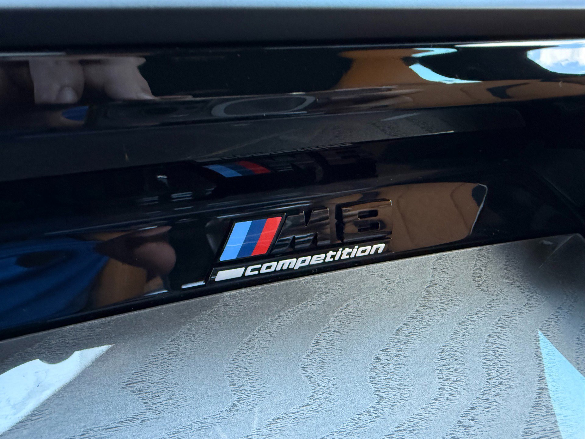 Used 2025 BMW M8 Competition image 35