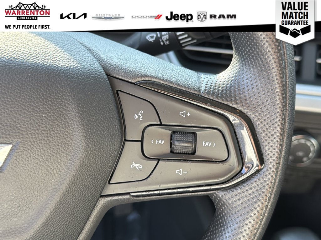 Used 2024 Chevrolet Trax LS FWD image 19