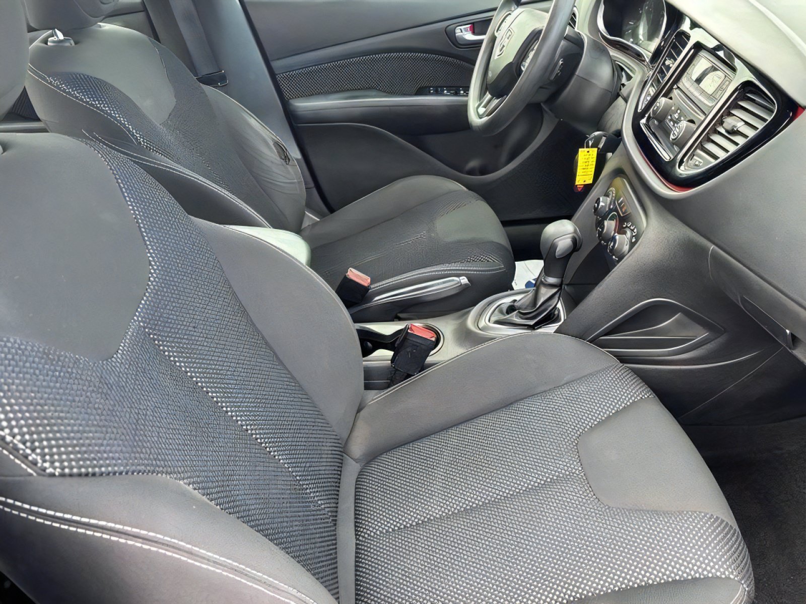 Used 2016 Dodge Dart SXT FWD image 31