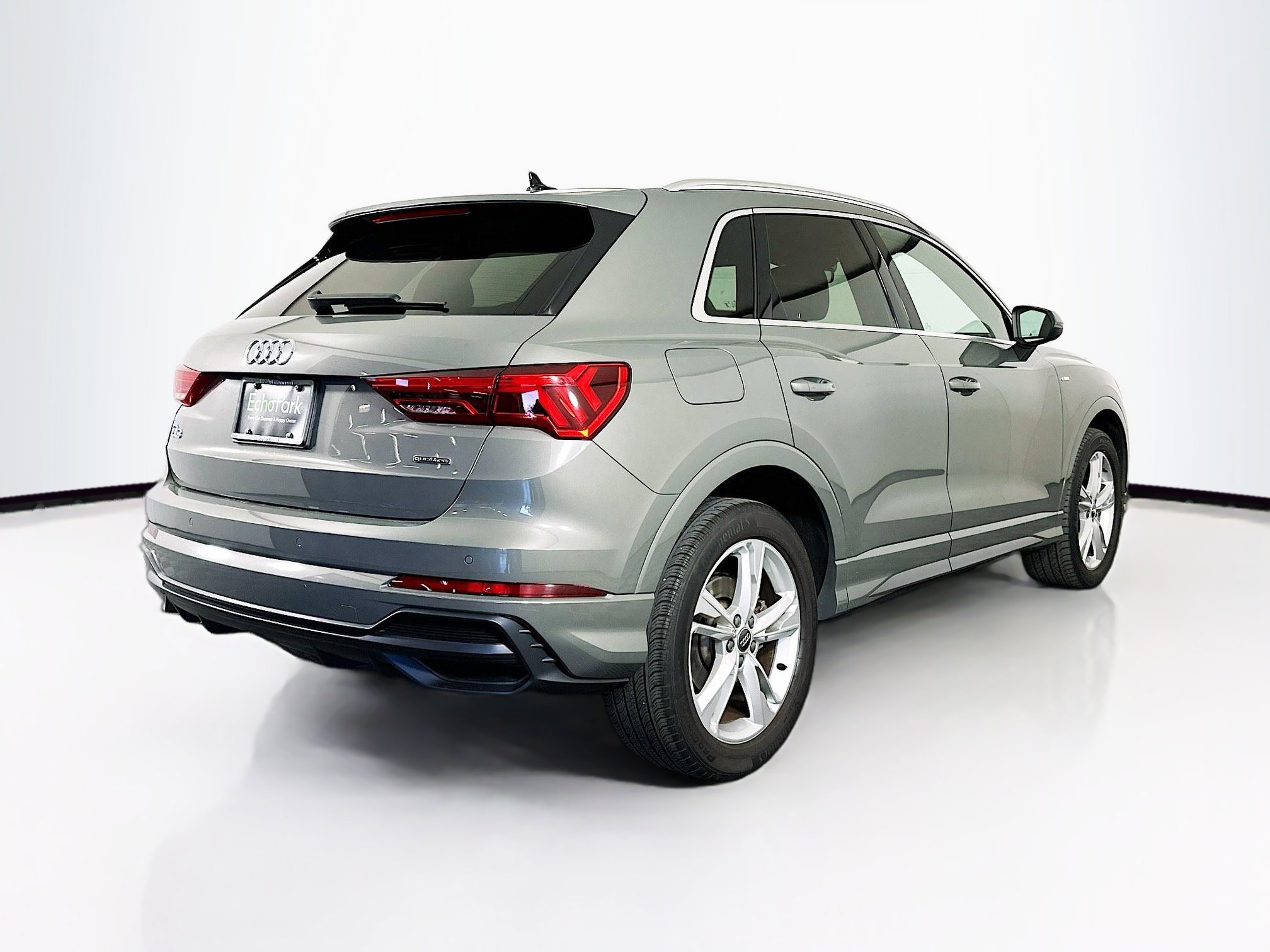 Used 2021 Audi Q3 2.0T Premium w/ Convenience Package image 9