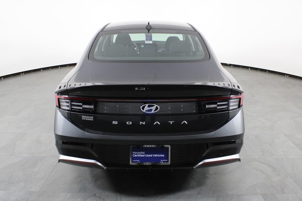 Certified 2026 Hyundai Sonata SEL FWD image 11