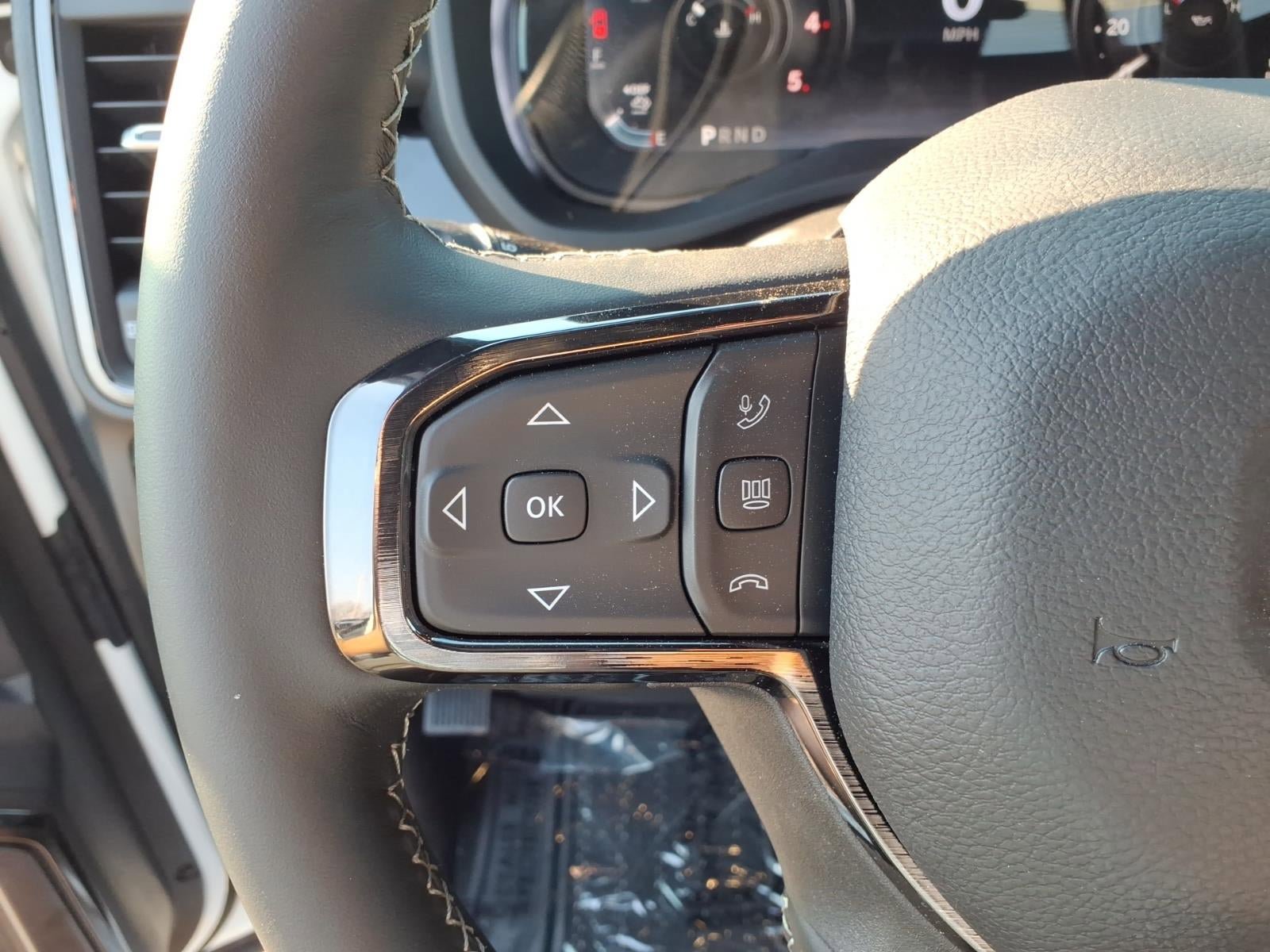 New 2026 RAM 2500 Limited AWD/4WD image 9