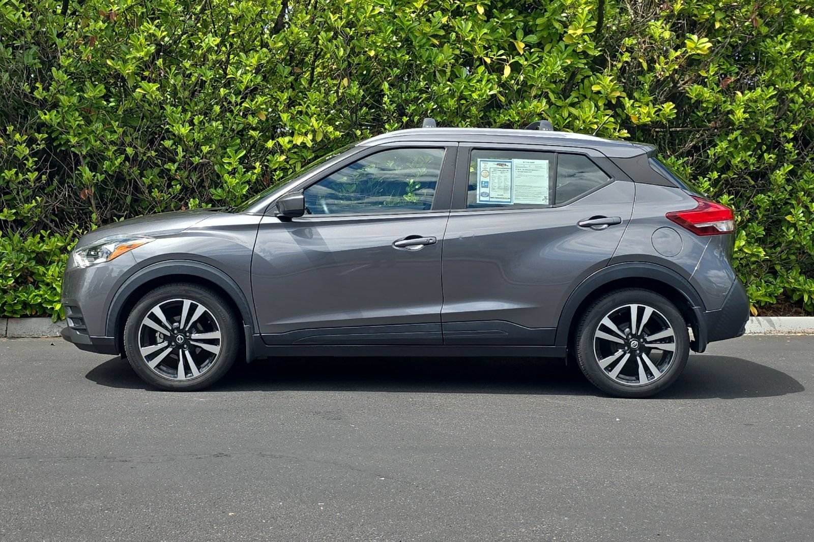 Used 2020 Nissan Kicks SV w/ Exterior Package FWD image 7