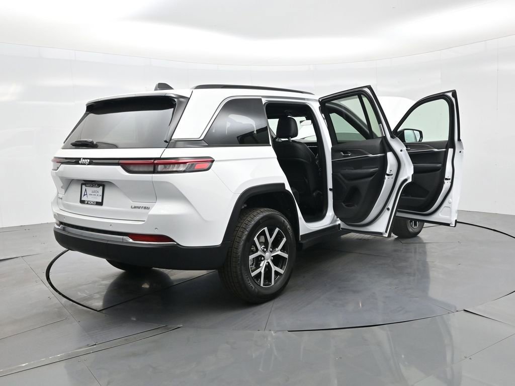 New 2025 Jeep Grand Cherokee Limited image 39