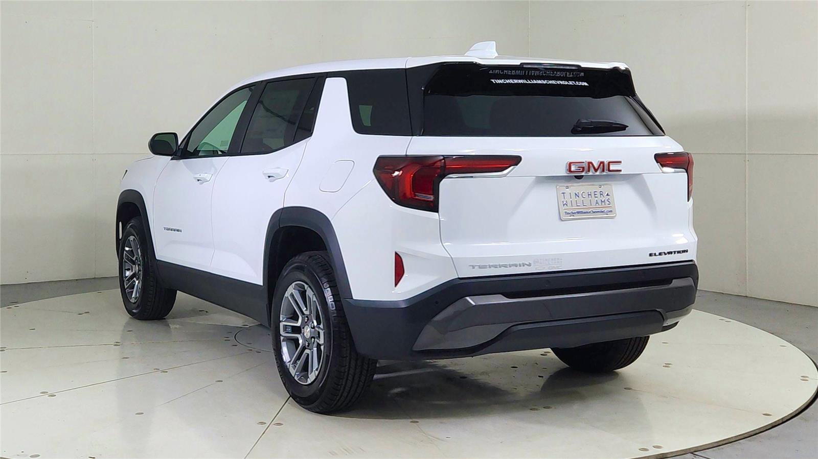 Used 2026 GMC Terrain Elevation image 5