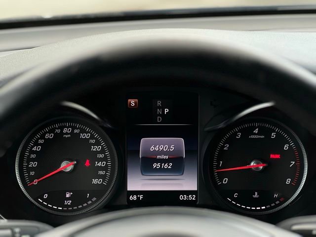 Used 2019 Mercedes-Benz GLC 300 4MATIC image 35