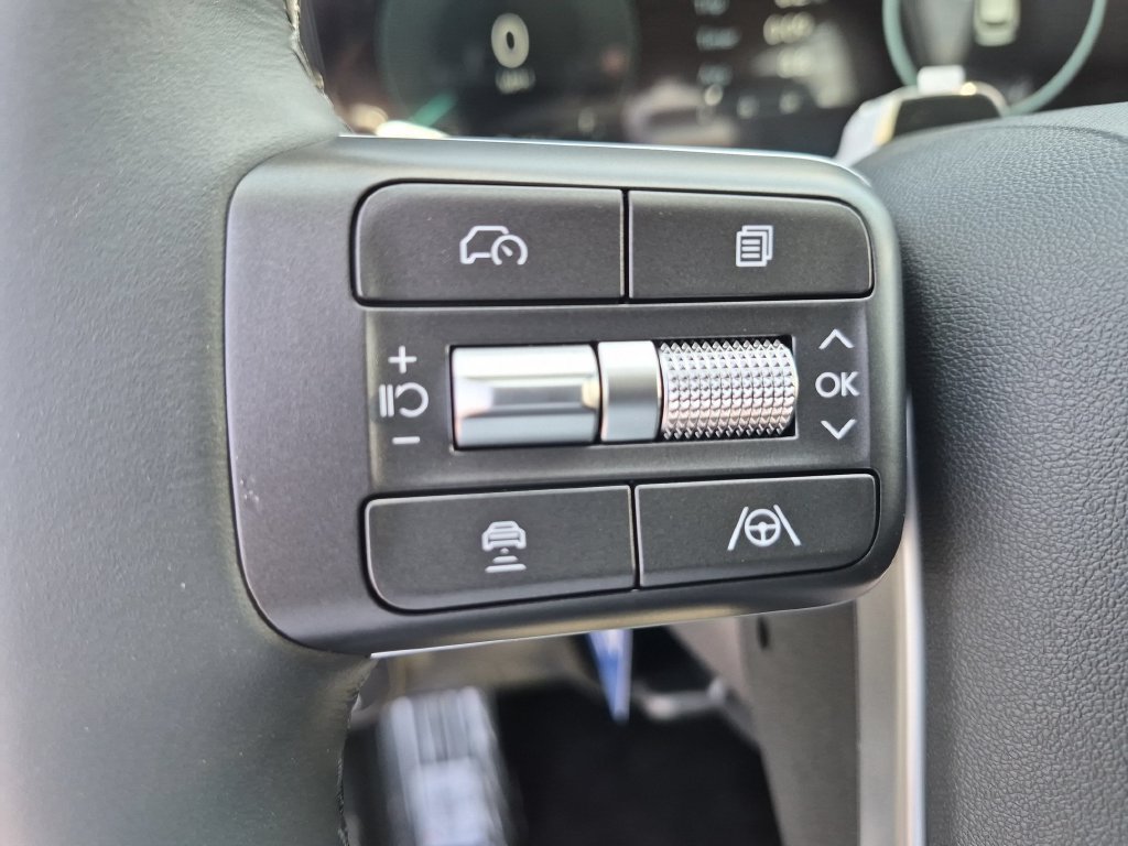 New 2026 Hyundai Palisade FWD Hybrid image 18