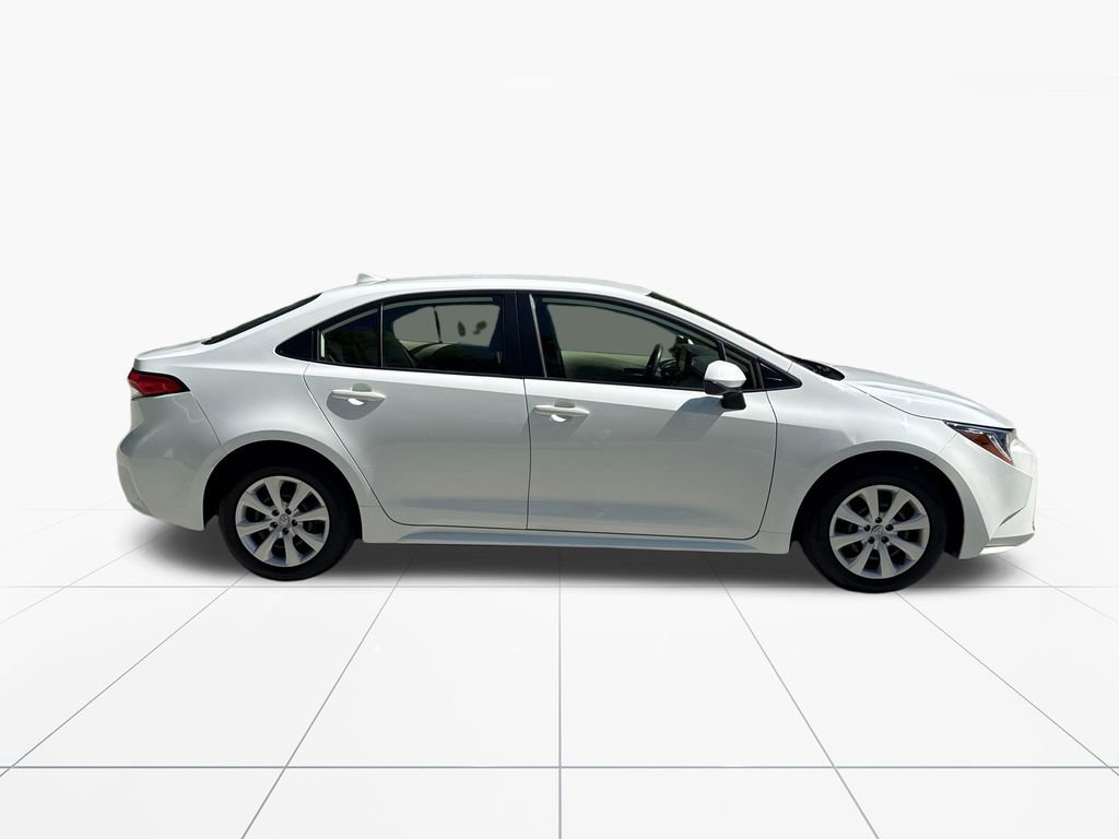 Used 2023 Toyota Corolla LE FWD image 10