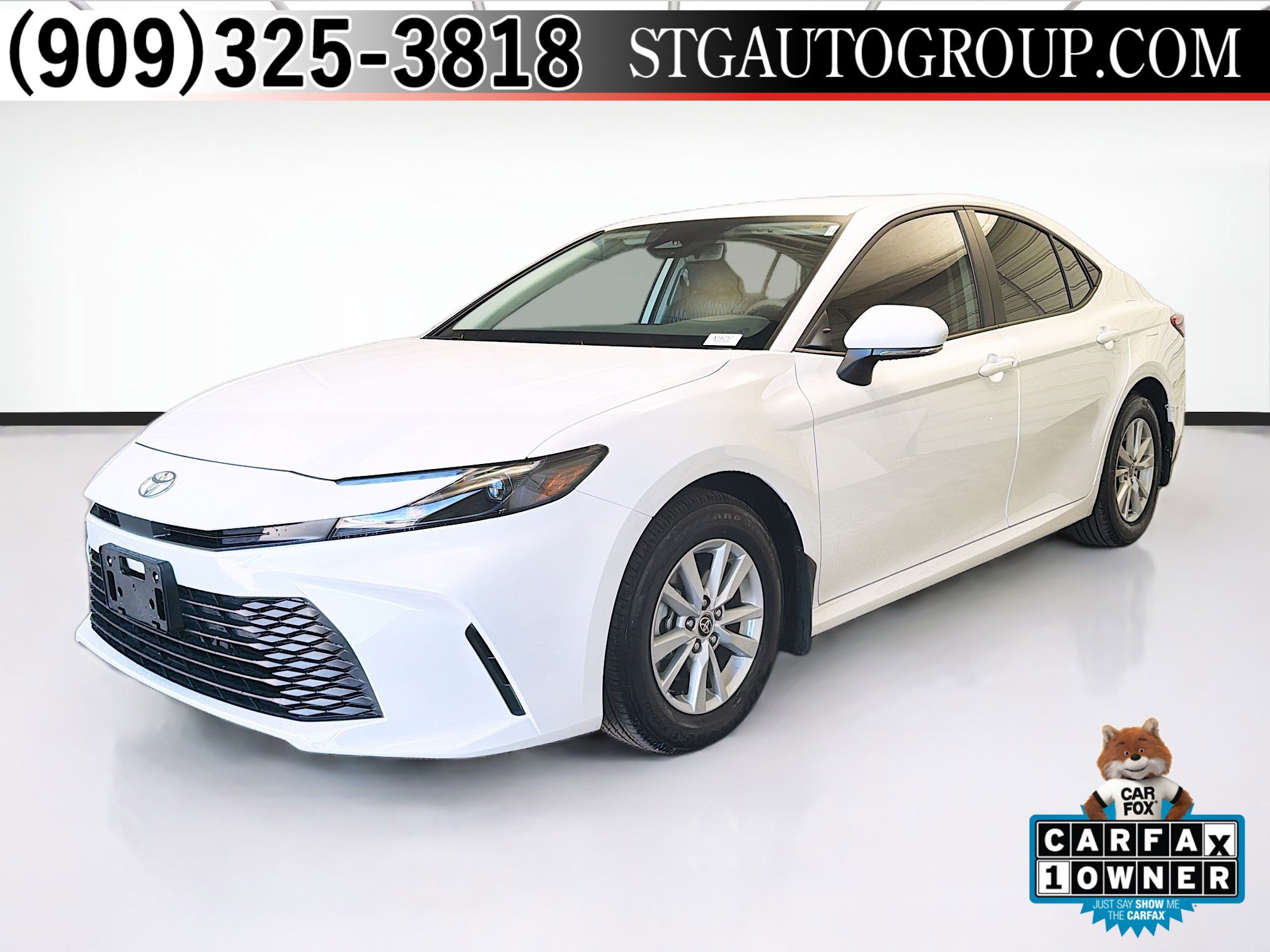 Used 2026 Toyota Camry LE w/ Convenience Package image 1