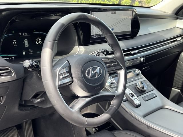Used 2025 Hyundai Palisade SEL FWD image 17