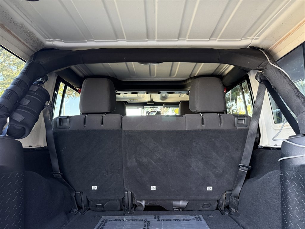 Used 2015 Jeep Wrangler Unlimited Sport w/ Quick Order Package 24S image 29