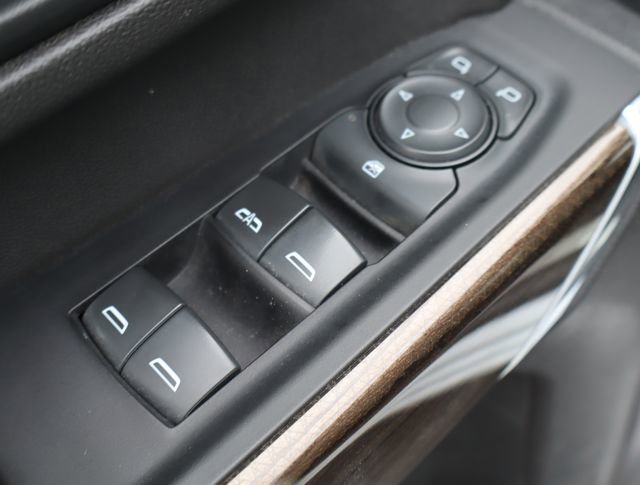 Used 2022 Chevrolet Silverado 3500 LT w/ Convenience Package image 17