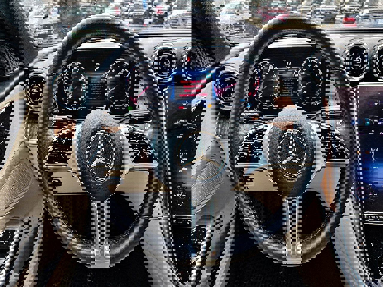 Used 2024 Mercedes-Benz C 300 4MATIC Sedan image 24