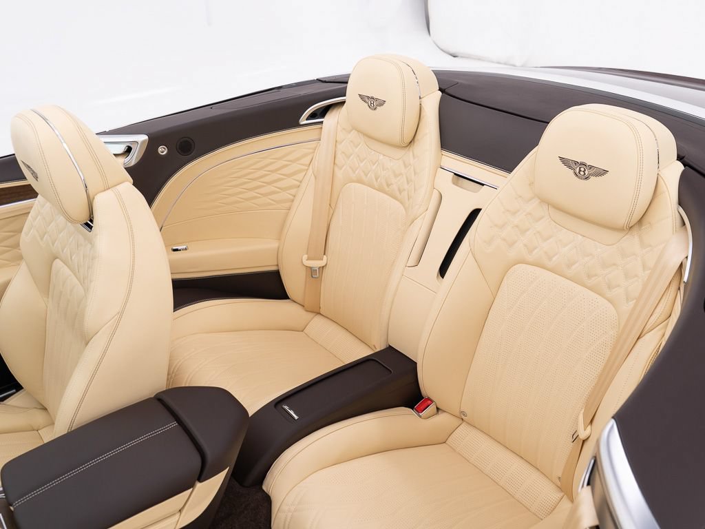 New 2026 Bentley Continental GT Azure AWD/4WD image 28