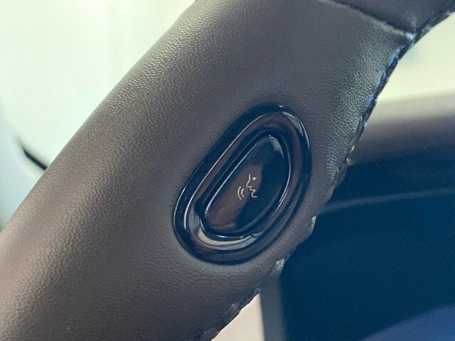 Used 2024 Lincoln Aviator AWD image 19