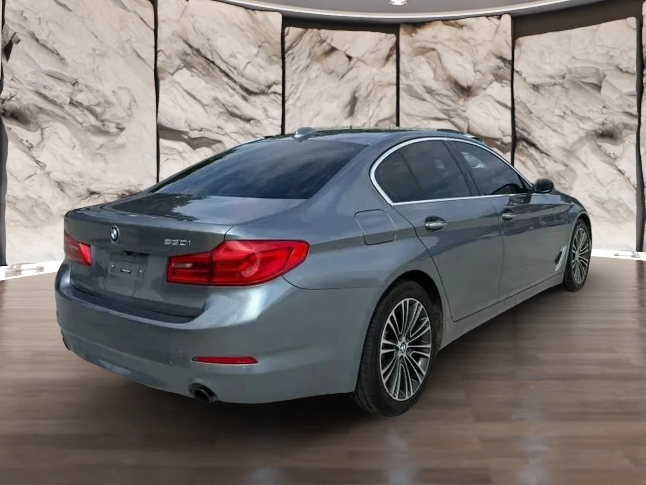Used 2018 BMW 530i RWD image 6