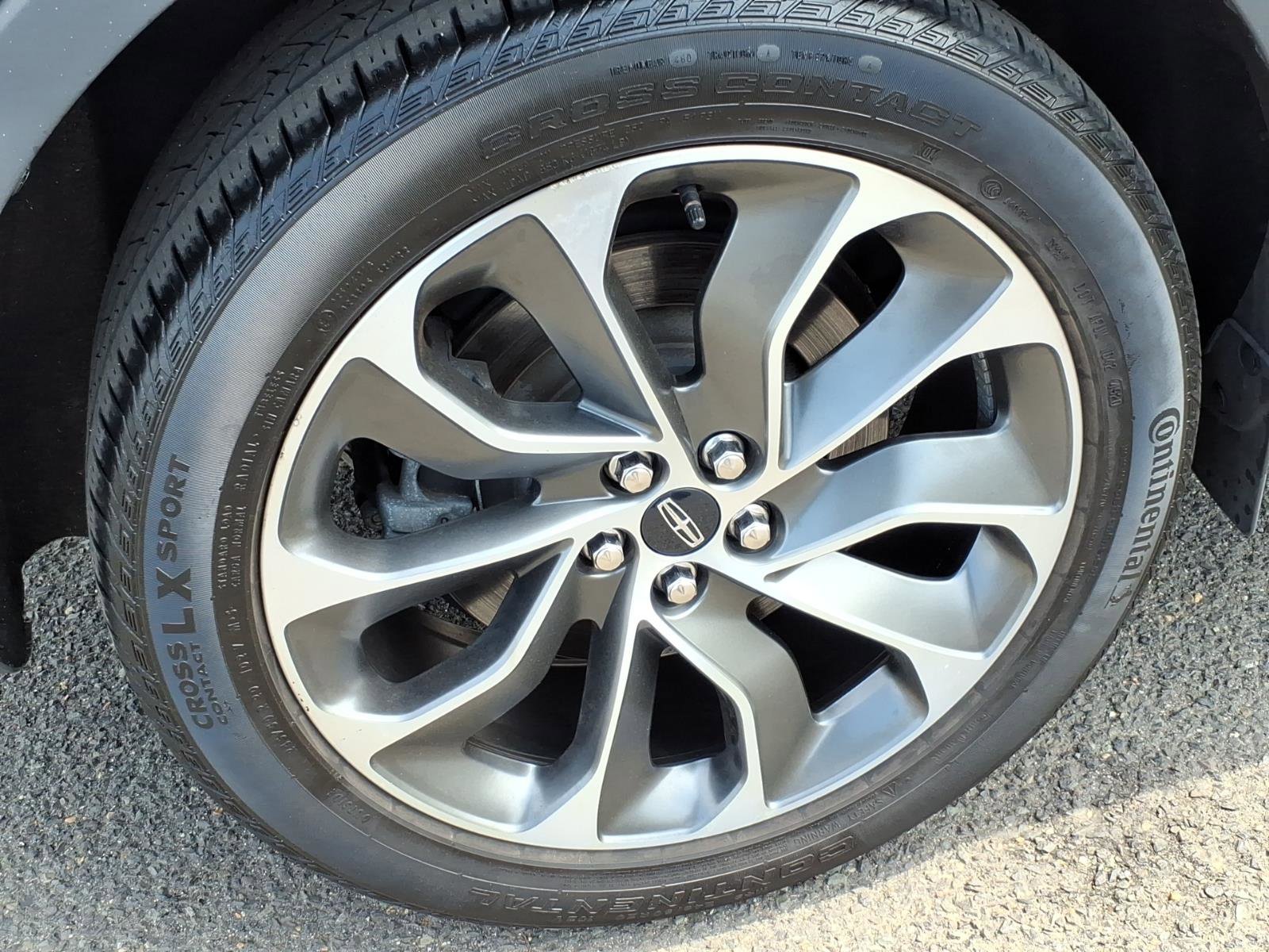 Used 2021 Lincoln Nautilus Reserve w/ Class II Trailer Tow Package AWD/4WD image 7