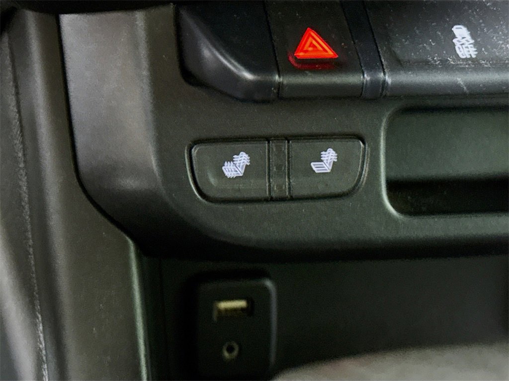 Used 2015 GMC Canyon SLT image 11