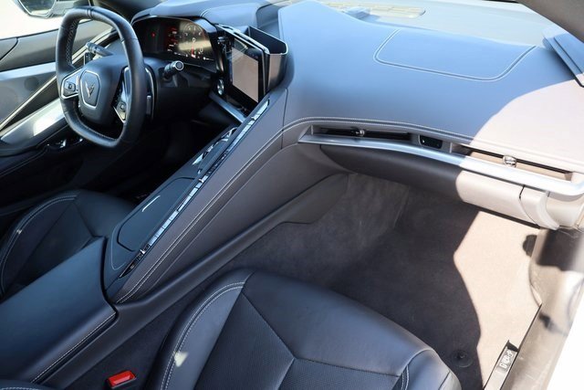 Certified 2024 Chevrolet Corvette Stingray Preferred Cpe w/ 2LT image 27