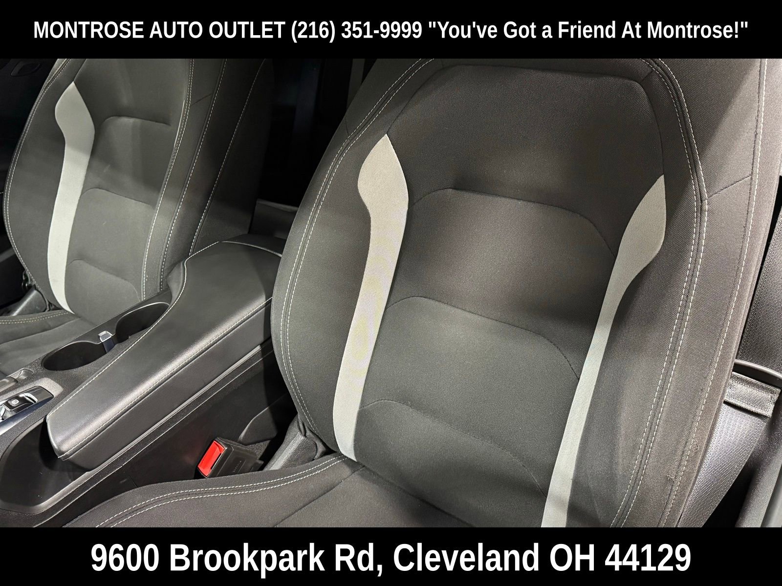 Used 2020 Chevrolet Camaro LT image 28