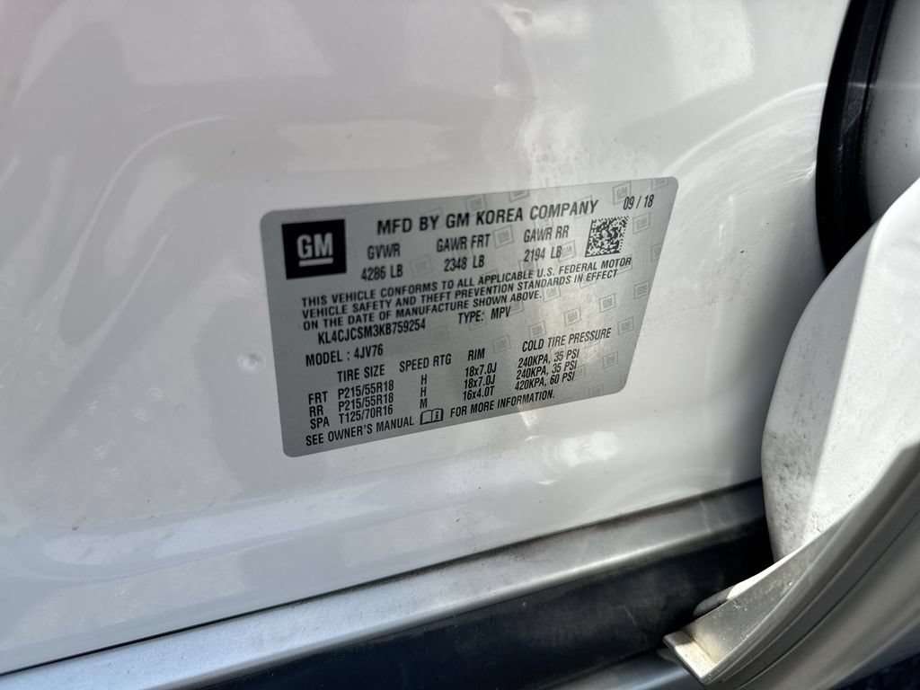 Used 2019 Buick Encore Essence w/ Experience Buick Package FWD image 29