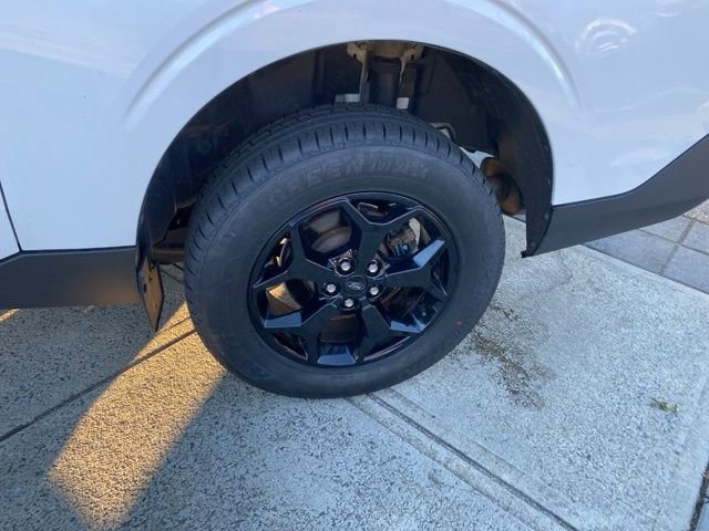 Used 2022 Ford Maverick Lariat w/ Equipment Group 500A Standard image 11