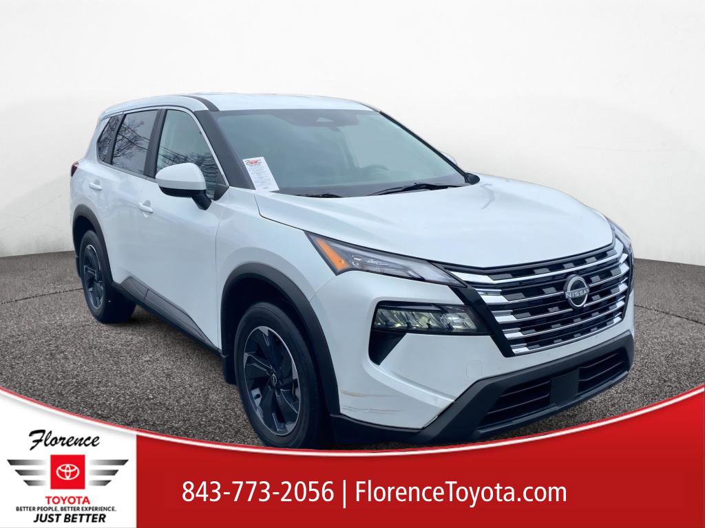 Used 2024 Nissan Rogue SV image 1