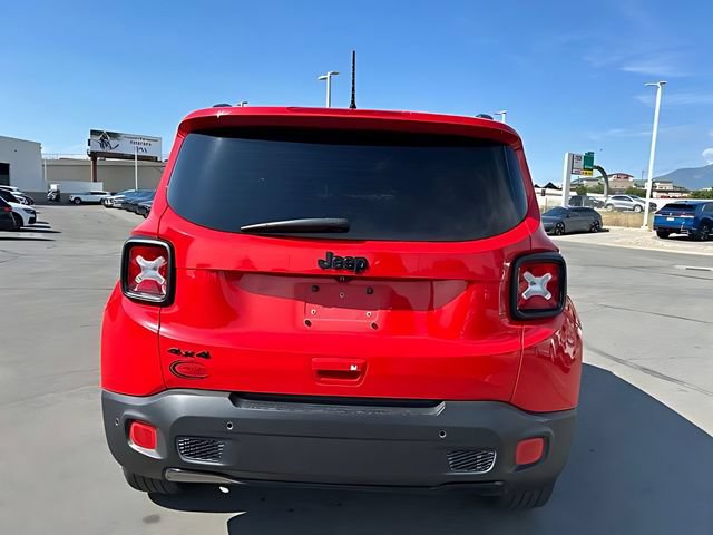 Used 2018 Jeep Renegade Altitude w/ Advanced Technology Group AWD/4WD image 4