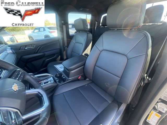 Used 2024 Chevrolet Colorado LT w/ LT Convenience Package III image 24