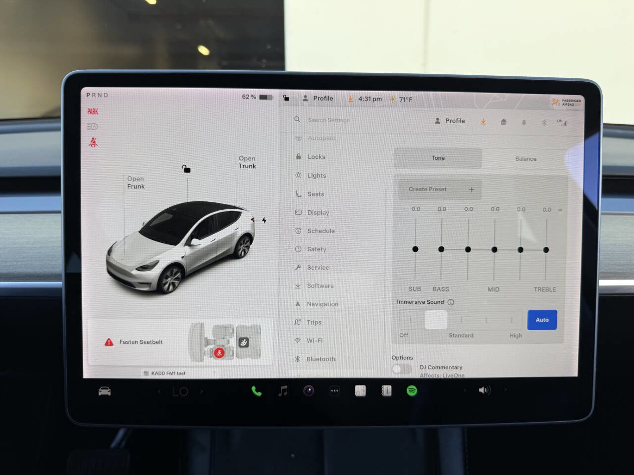 Used 2021 Tesla Model Y Long Range AWD/4WD image 17
