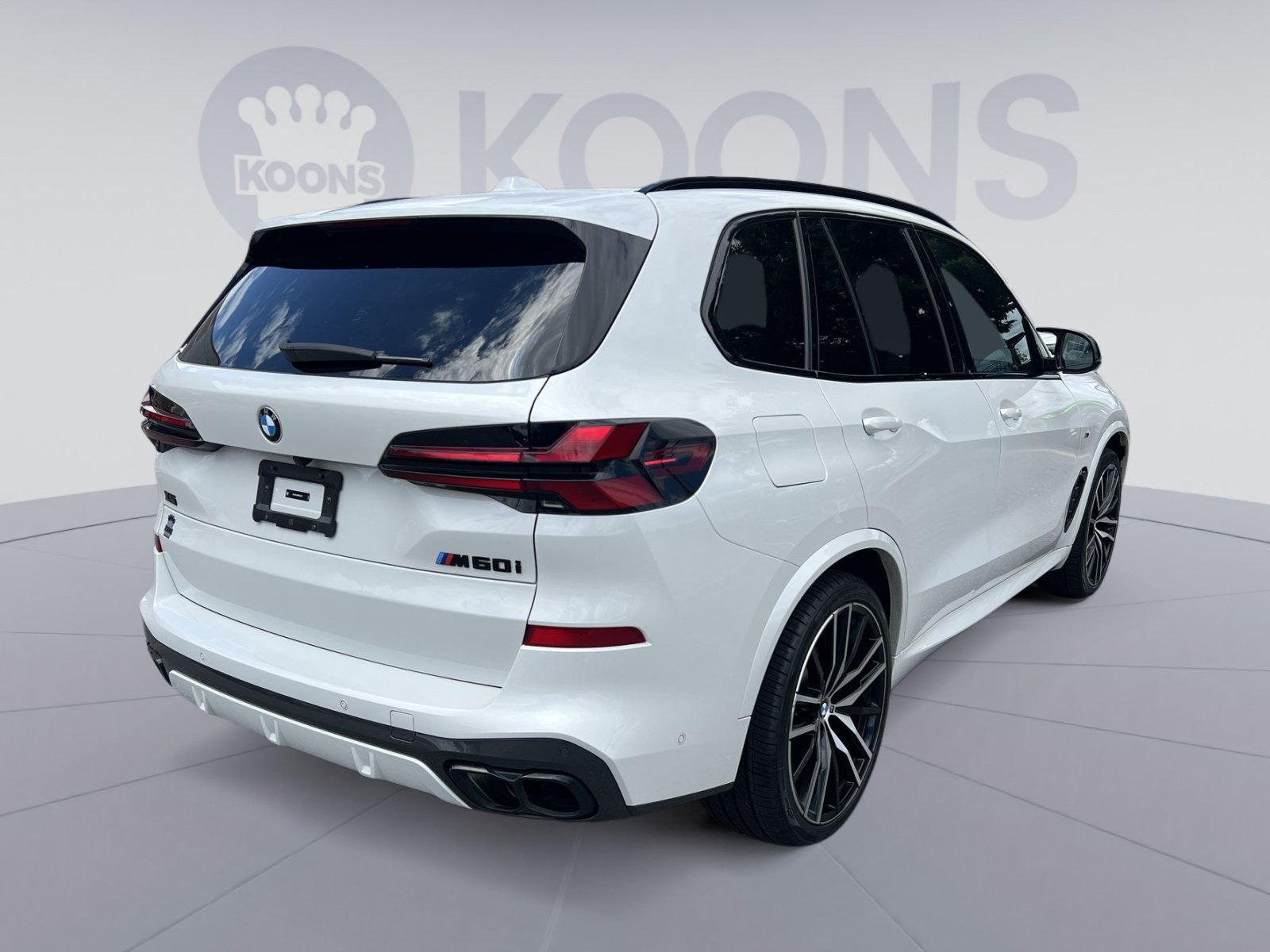 Used 2024 BMW X5 M60i w/ Executive Package AWD/4WD image 7