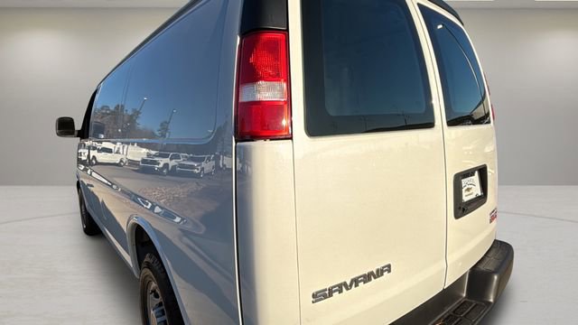 Used 2023 GMC Savana 2500 w/ Driver Convenience Package RWD image 31