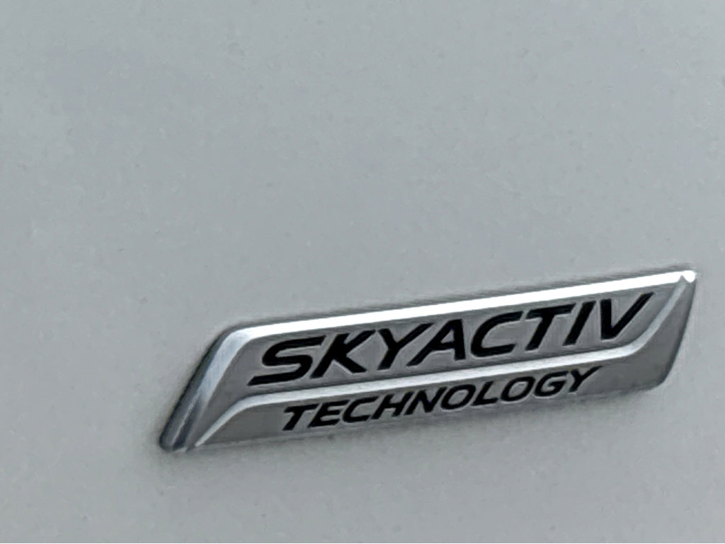 Used 2019 MAZDA CX-5 Touring image 24