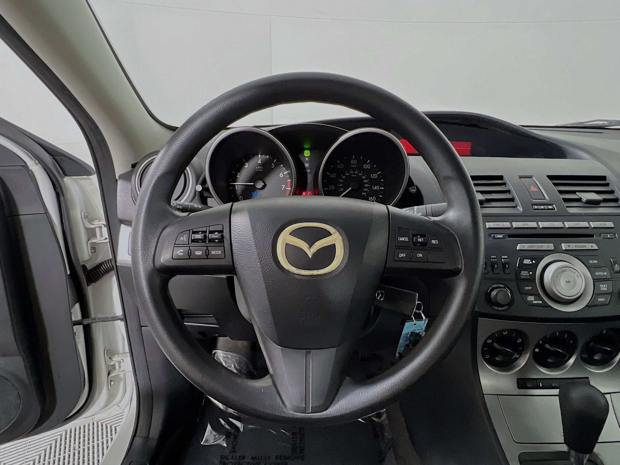 Used 2011 MAZDA MAZDA3 i Touring image 18