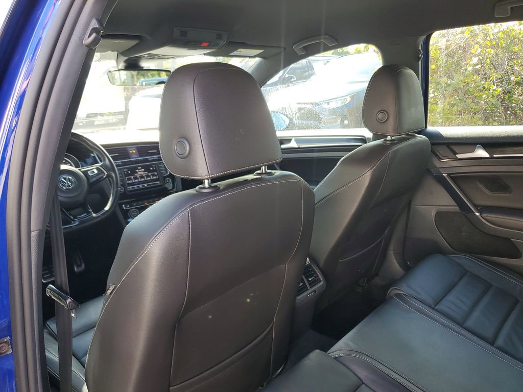 Used 2017 Volkswagen Golf R 4-Door image 13