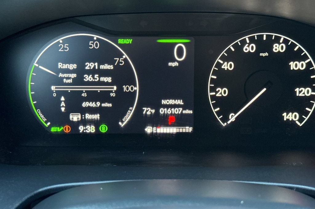 Certified 2025 Honda CR-V Sport Touring image 24