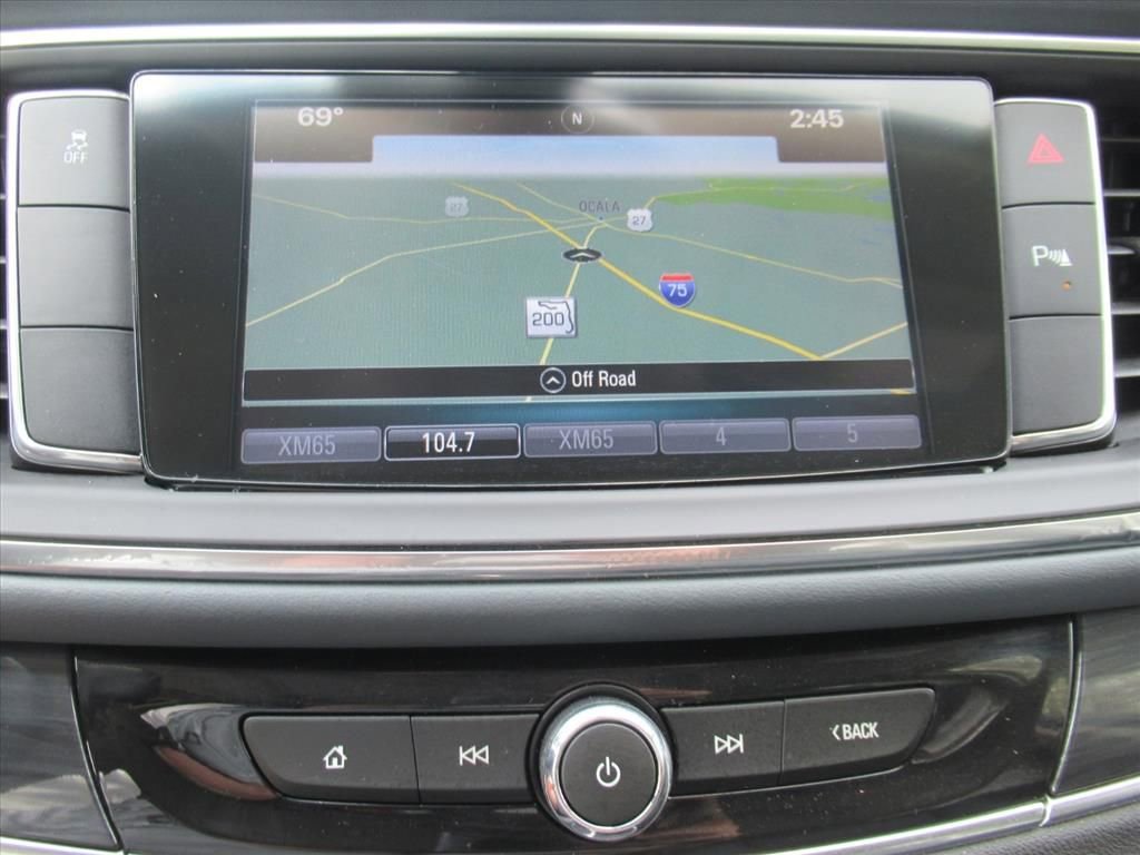 Used 2019 Buick Enclave Essence w/ LPO, Sport Appearance Package image 28